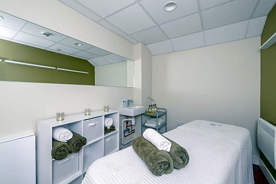 17 Woolacombe The Byron