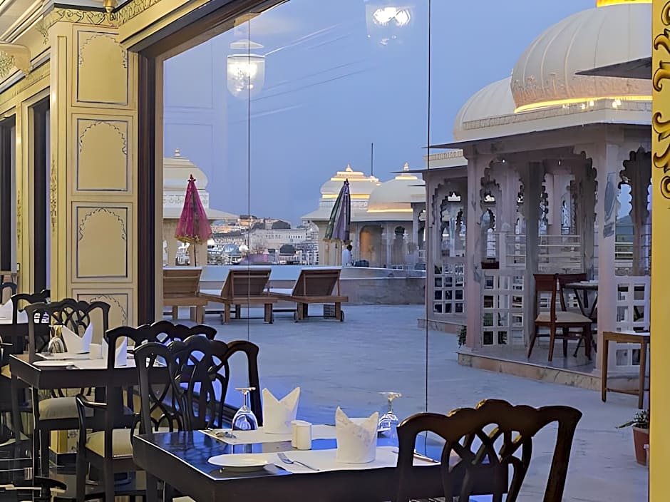 Hotel Chunda Palace