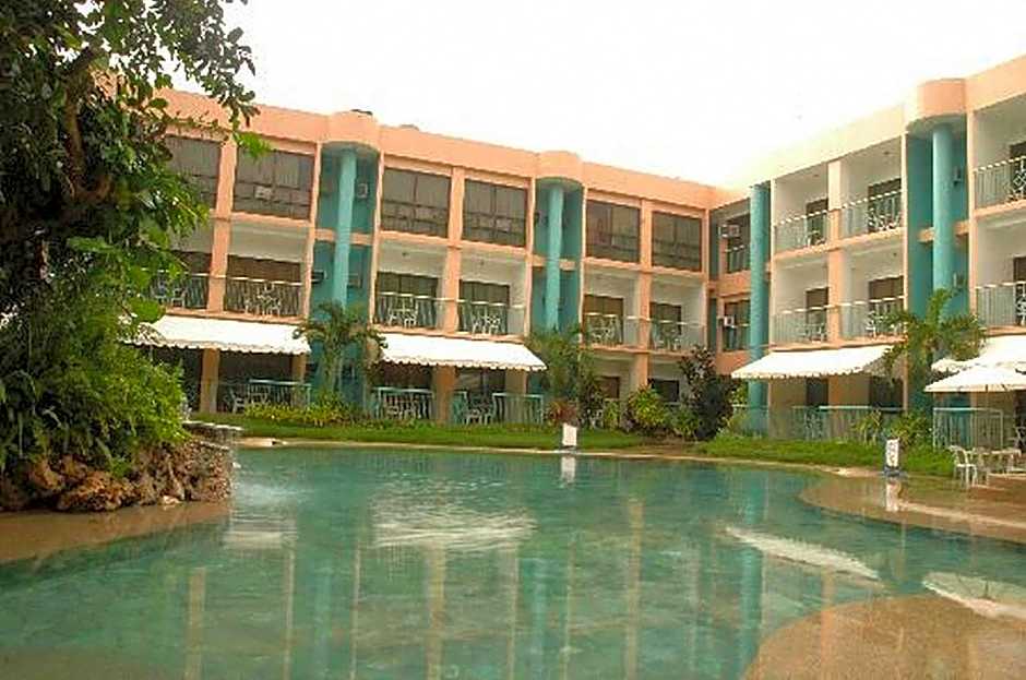 OYO 210 Apple Tree Suites