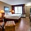 Best Western Plus Kelly Inn & Suites