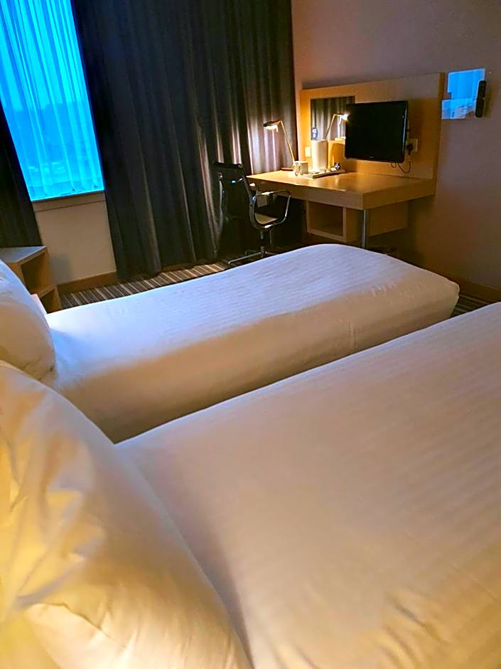 Holiday Inn Express Rotherham  North By IHG