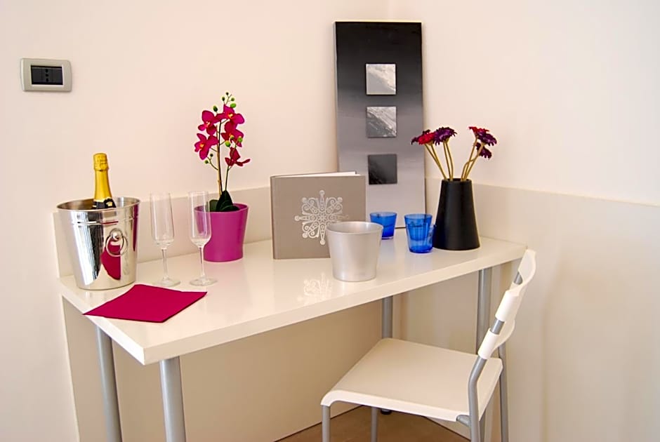 City of Art Venice LLoyd