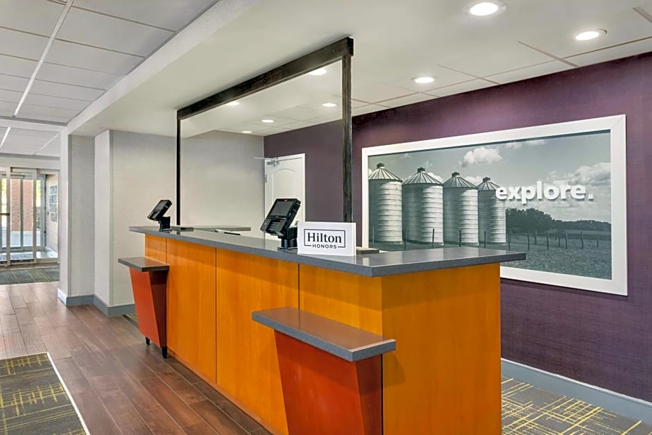 Hampton Inn By Hilton St. Louis-Columbia,Il