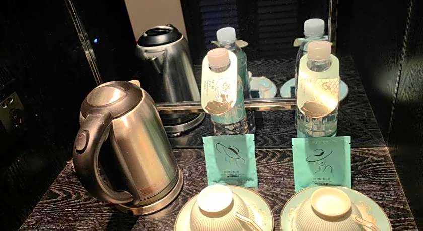 Xana Hotelle Nanjing Xinjiekou Daxinggong Metro Station