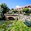 Logis Hotels - Auberge de l'Île - Hôtel 3 étoiles et Restaurant