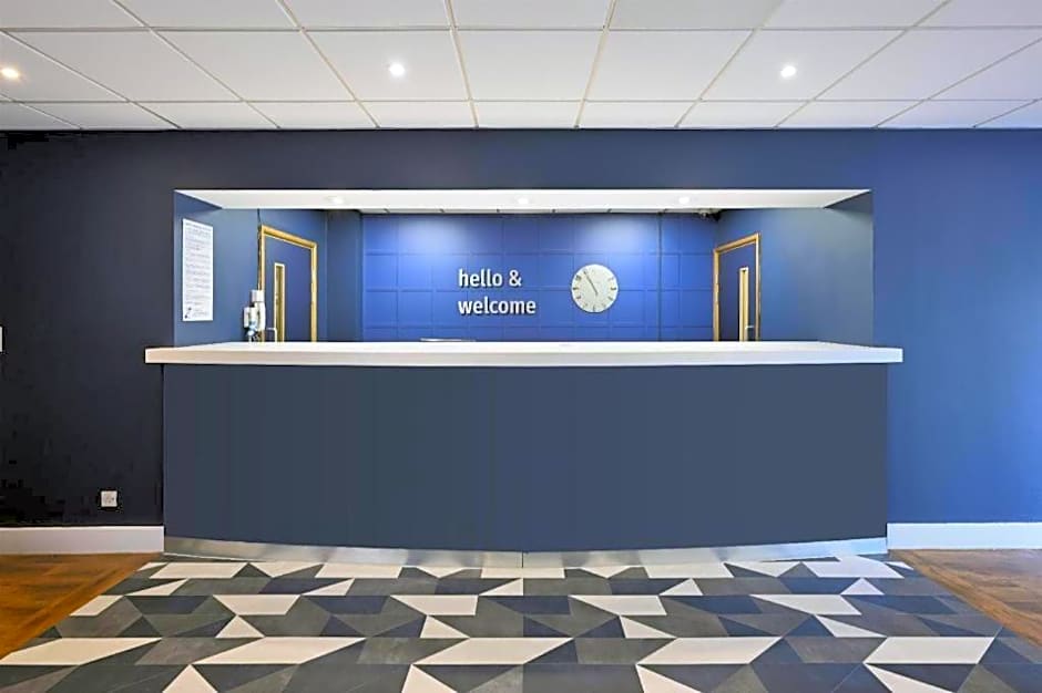 Travelodge Cardiff Central