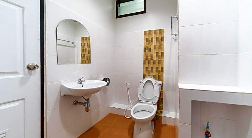 Saiyud hostel maehongson