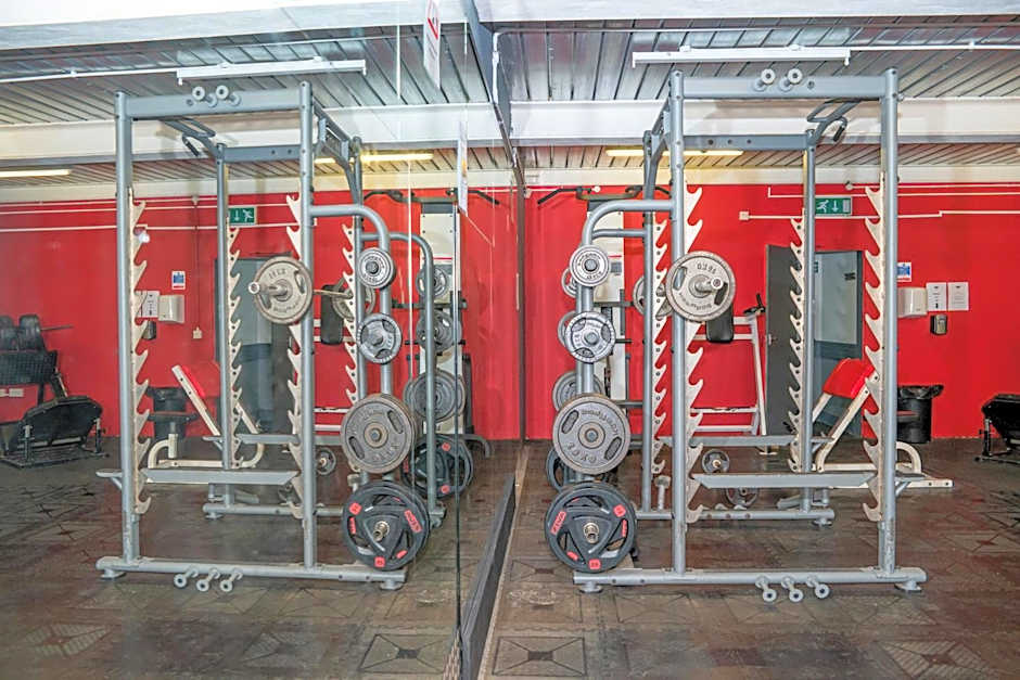 The Shurland Hotel Gym Spa