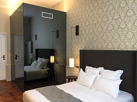 Privilege Double Room - Street View