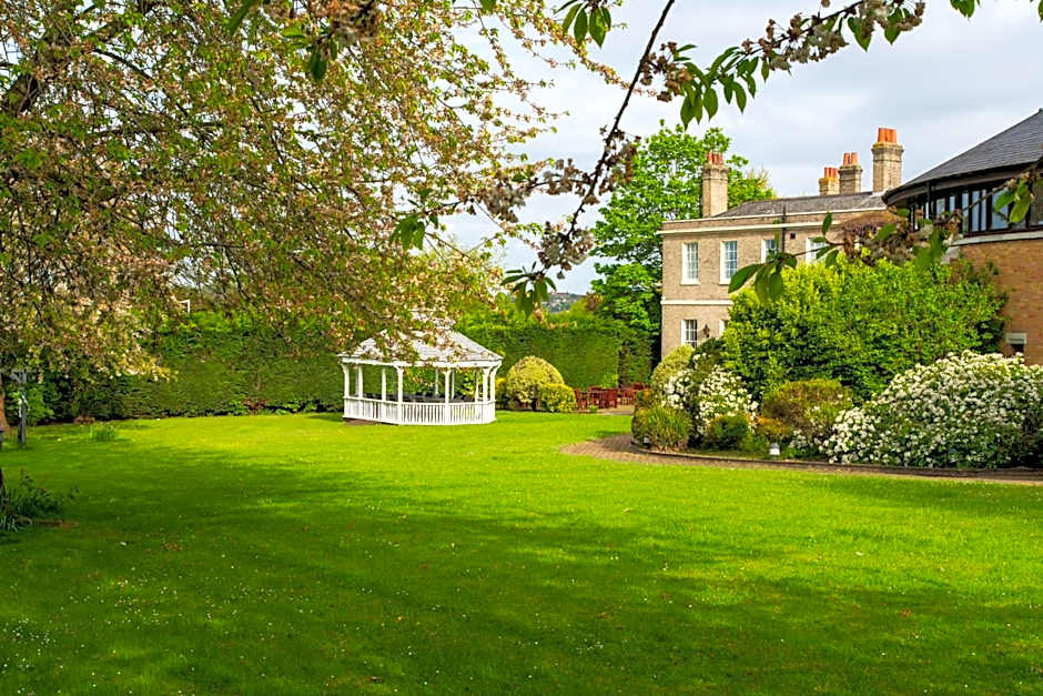 London Chigwell Prince Regent Hotel, BW Signature Collection