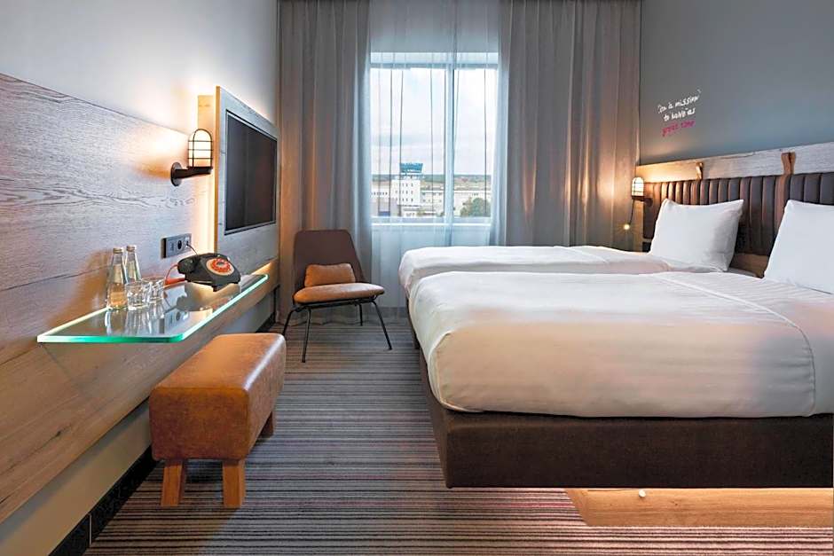 Moxy by Marriott Katowice Airport