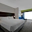 Holiday Inn Express And Suites Milwaukee - Brookfield By IHG