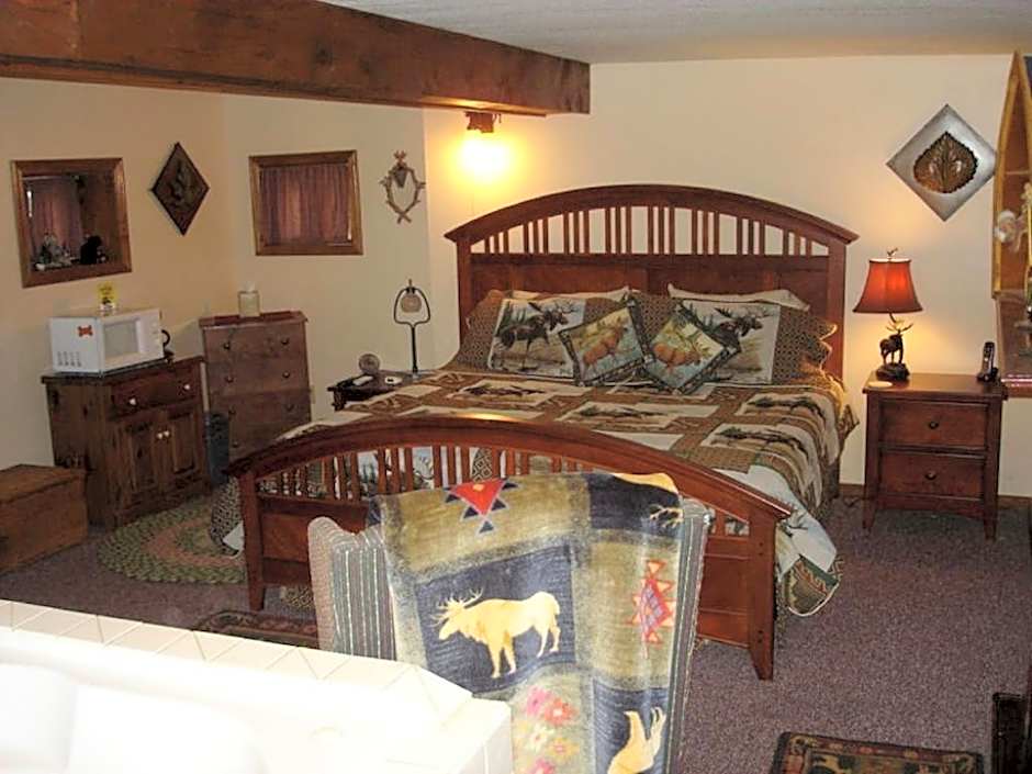 Spruce Moose Lodge