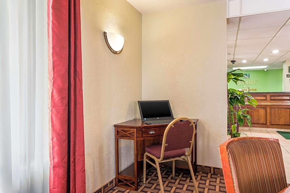 Quality Inn North Battleboro