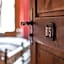 Swiss-Chalet Merlischachen - Historik Chalet-Hotel Lodge
