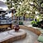 Sunrock Guesthouse