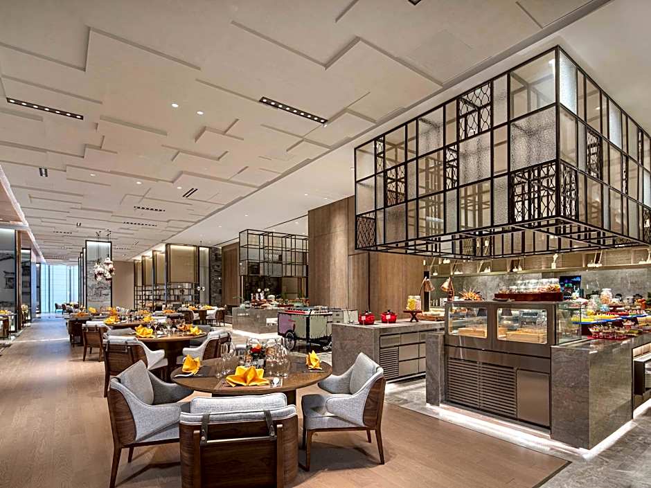 Pullman Huai'an Falcon