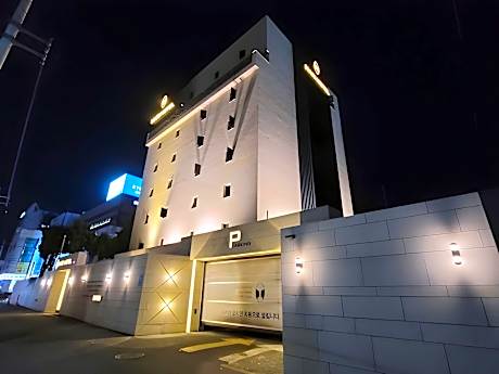 Mari Hotel - Terminal Store, 전주