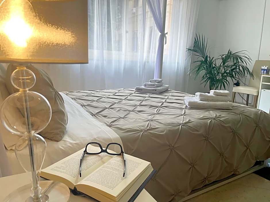 Al Politeama Rooms B&B