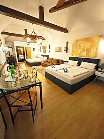 Pension Riverside in Leverkusen Hitdorf am Rhein - Zentral an der A1 und 59