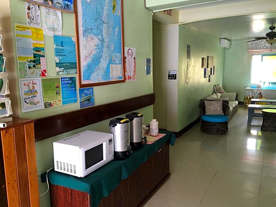 Caye Caulker Plaza Hotel