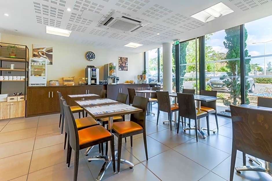 All Suites Pau  Zénith