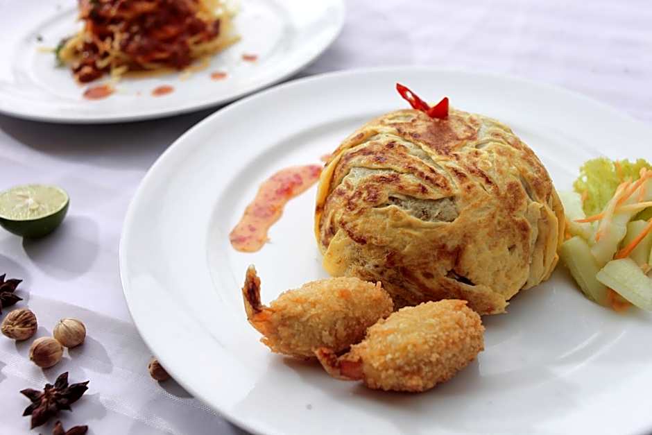 The Square Surabaya Hotel