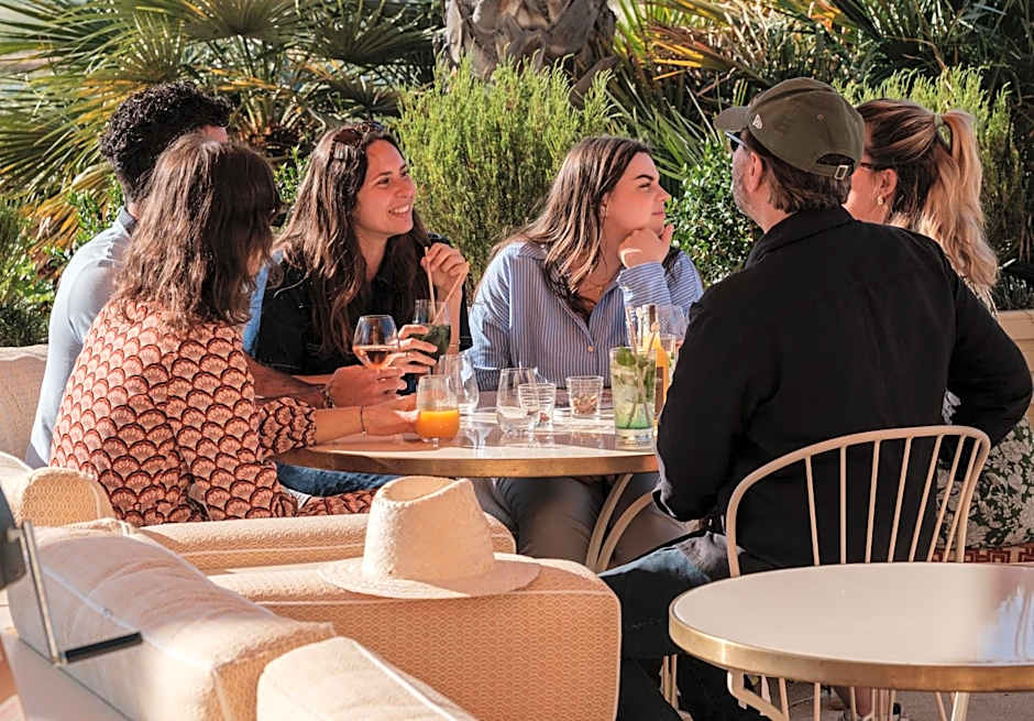 Golden Tulip Villa Massalia