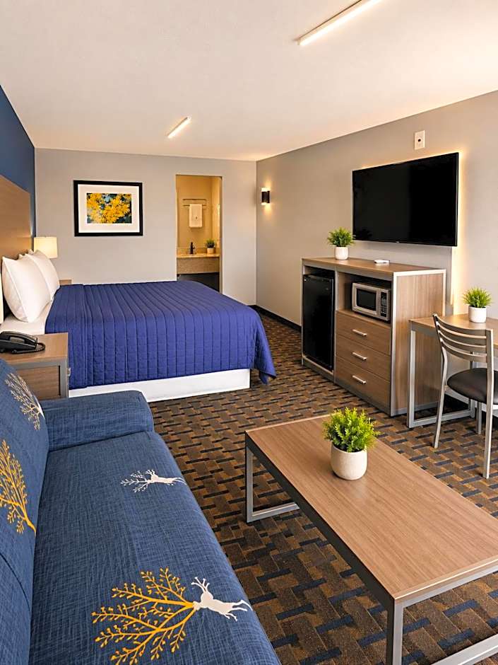 Ameristay Inn & Suites