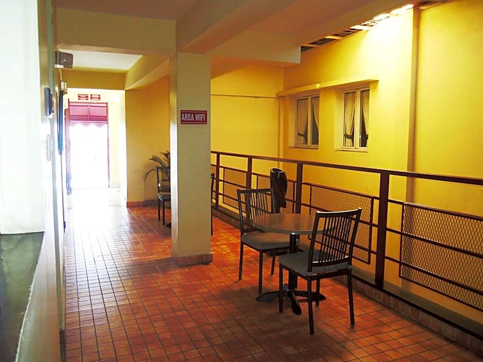 Hotel Discovery
