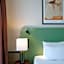 Hôtel Charlemagne by Happyculture