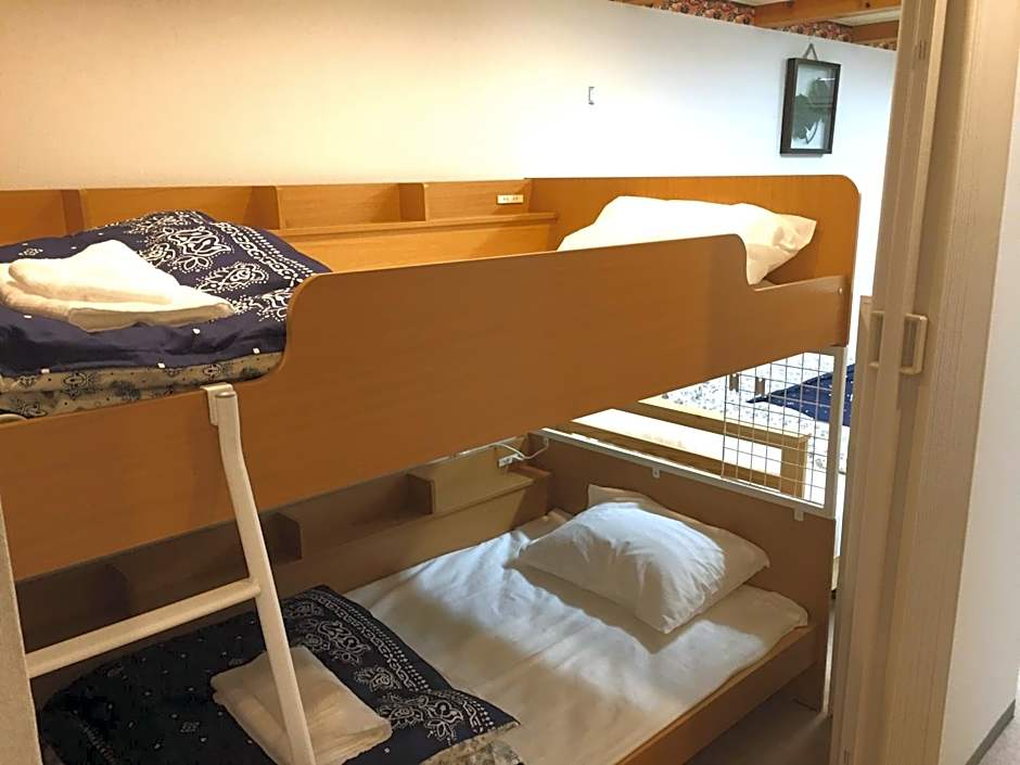 The Familiar Inn ー 旅館ホテル業