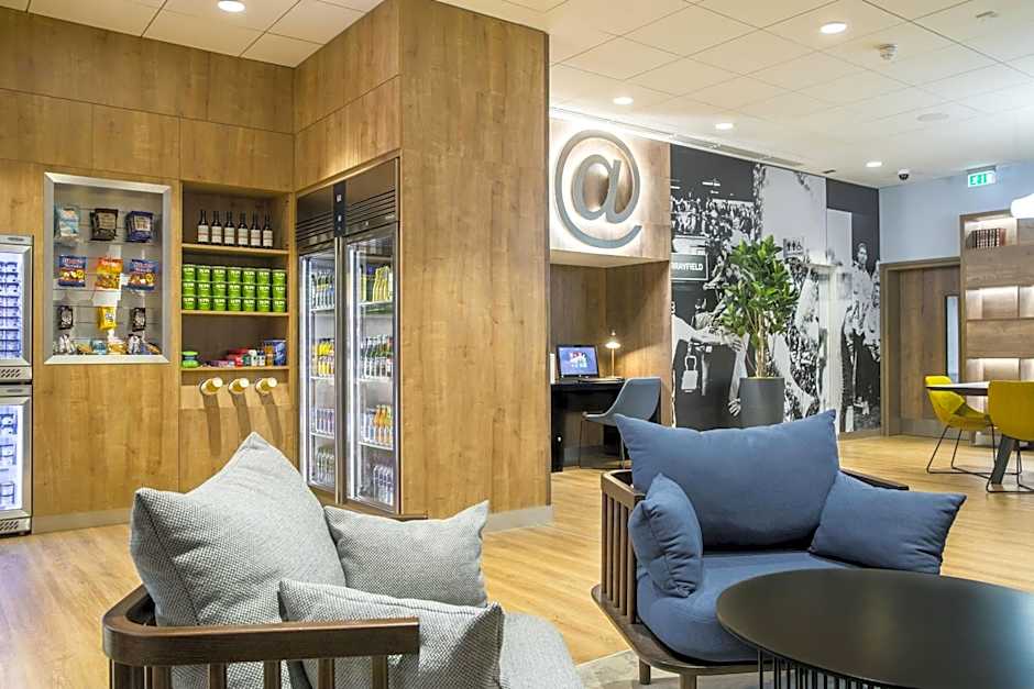 Courtyard by Marriott Edinburgh West