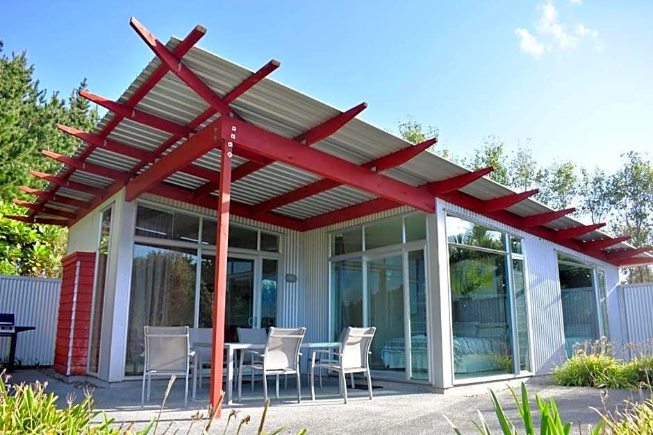 The Lakes - Kai Iwi Lakes Exclusive Retreat