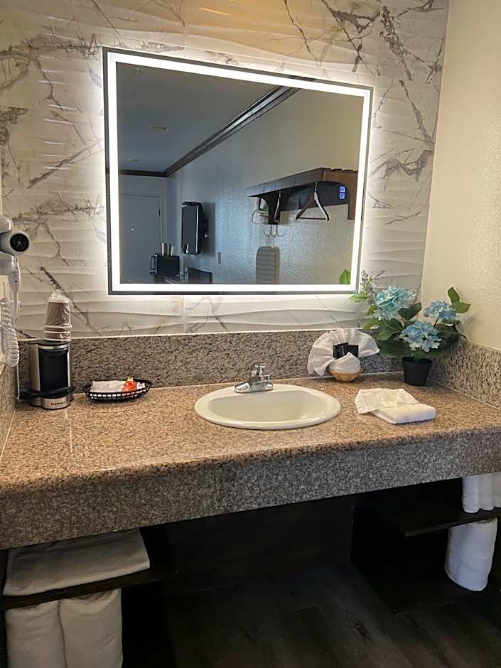 Starlight Inn Huntington Beach – Huntington Beach, CA