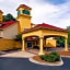 La Quinta Inn & Suites by Wyndham Durham Chapel Hill