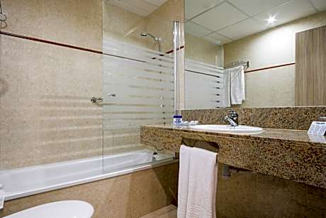 Estudio Vista Piscina (4PAX)