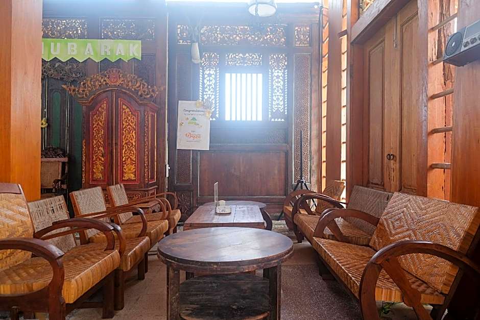 RedDoorz @ Gentan Raya by Joglomas