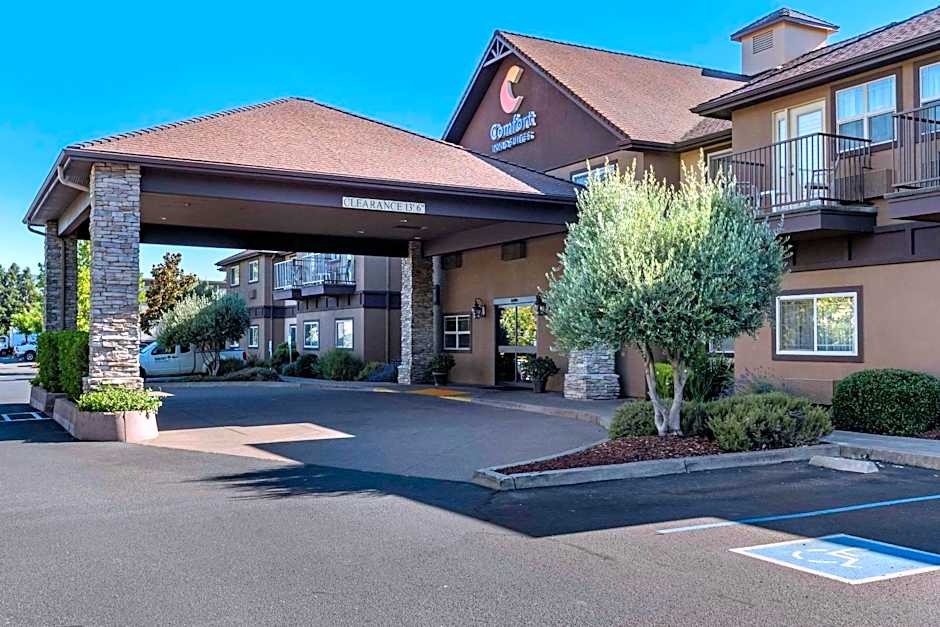 Comfort Inn & Suites Ukiah Mendocino County