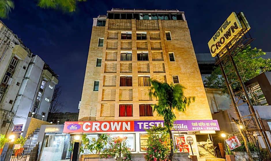 Hotel Crown