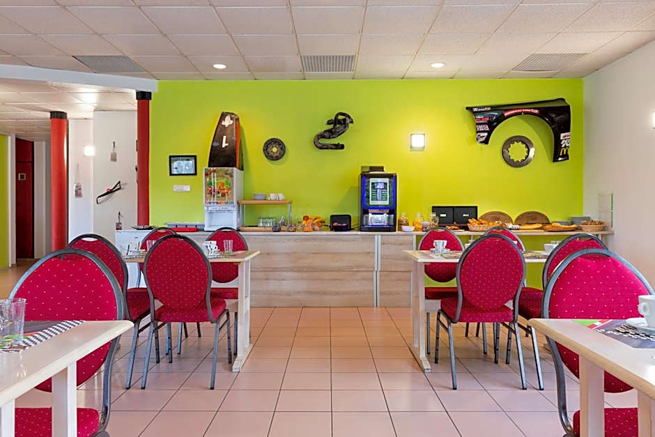 Enzo Hotels Bulgneville by Kyriad Direct