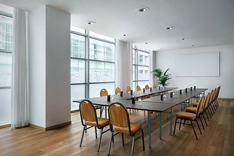 Sheraton Milan Malpensa Airport Hotel & Conference Centre