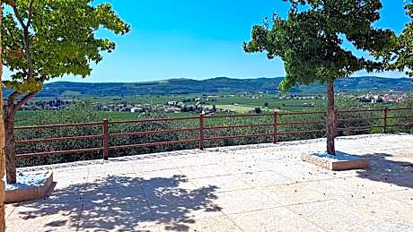 Two-Bedroom Deluxe Apartment