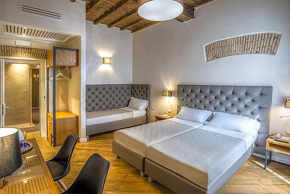 Elite Hotel