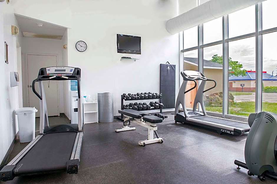 Clarion Hotel & Conference Centre Pembroke