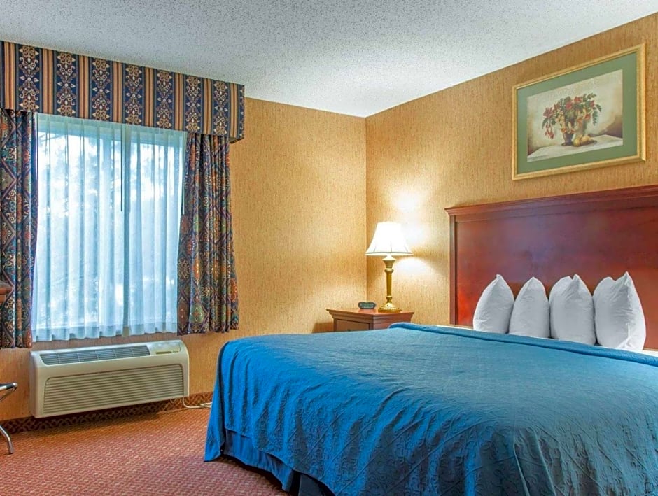 Quality Inn & Suites