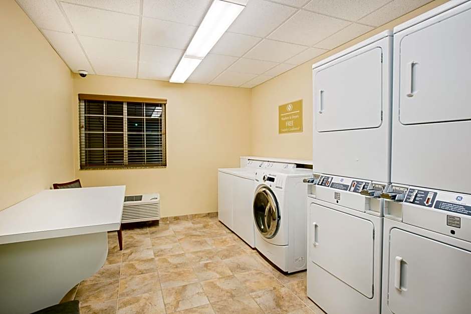 Candlewood Suites Pittsburgh-Cranberry By IHG