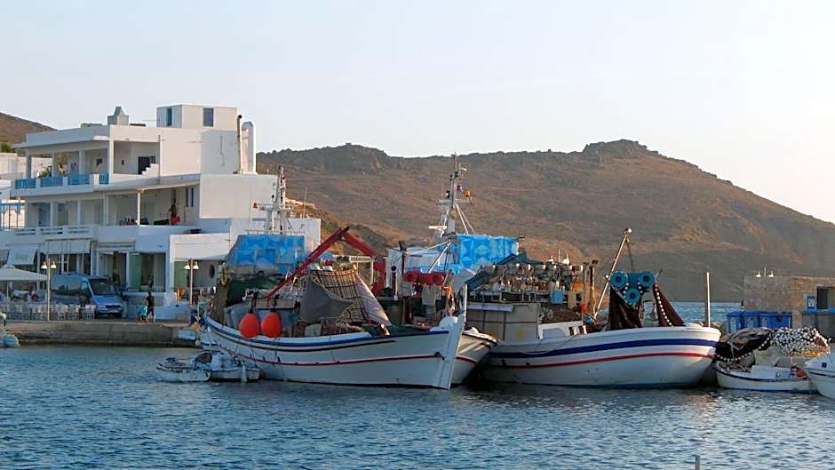 Elena Studios & Apartments