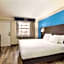 La Quinta Inn San Antonio I-35 N at Toepperwein