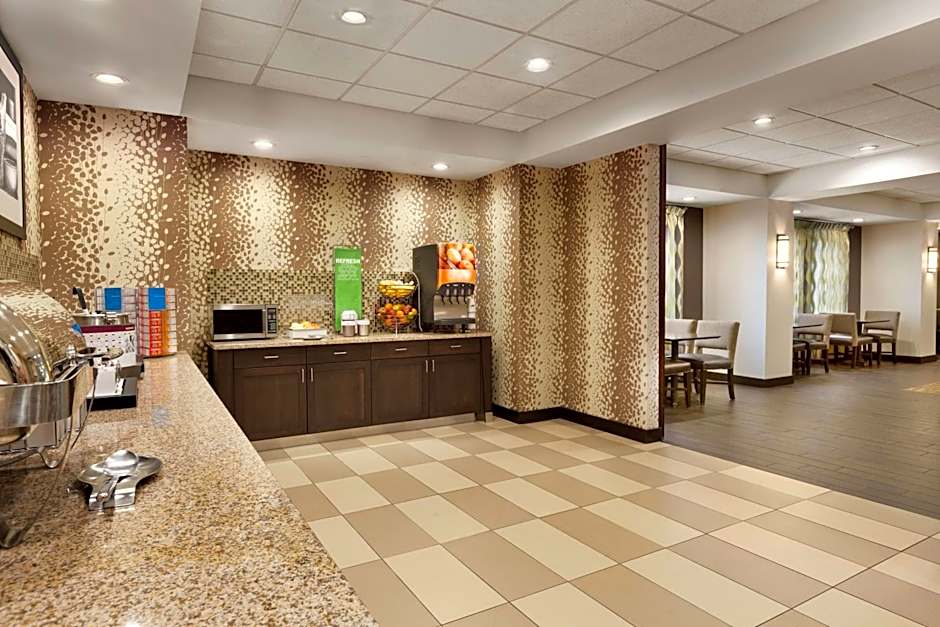 Hampton Inn By Hilton Dover